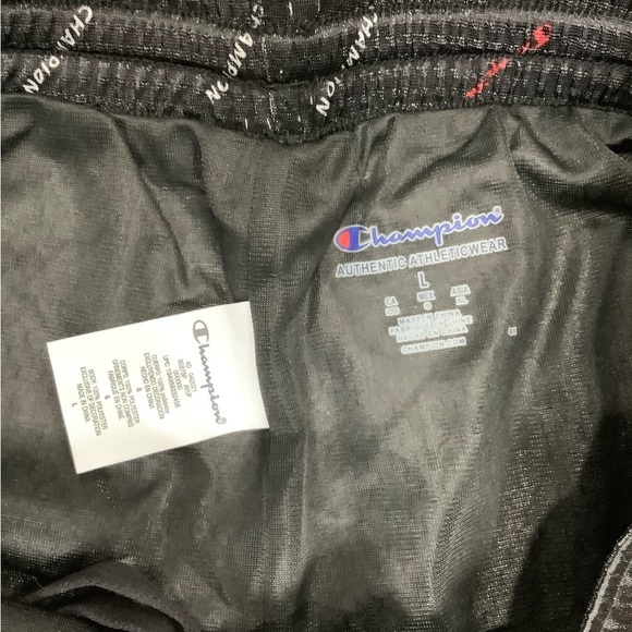 Mens Champion Large Shorts Logo Black Red Basketball Jersey Mesh Drawstring NWOT - Picture 9 of 10